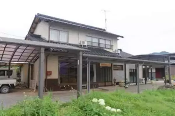 真庭・北房に空き家改修のゲストハウス　協力隊・柏野さんが開業 地域とつながり感じる施設に