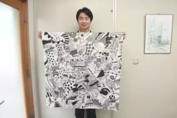 撥水加工の防災風呂敷開発　高梁の協力隊員小野さん