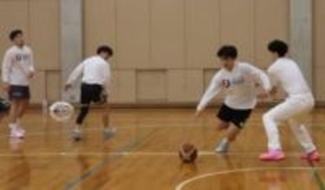 福山デニックス「SB1」昇格期す　男子バスケ、社会人2部初参戦V