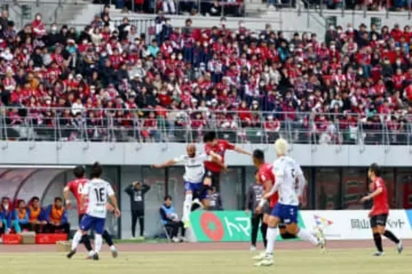 ファジ ホーム初戦飾れず G大阪に逆転負け 1.4万人が後押しも