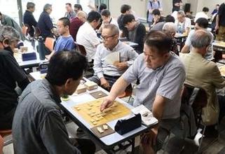 全日本アマ将棋名人戦備中地区大会　A級 高山さん（倉敷）優勝、一般戦B級は坪井さん（総社）
