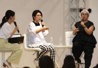 子どもや夫との関わり語る くわばたさんと蓬郷さん　おもちゃ王国でララおかやまトークイベント