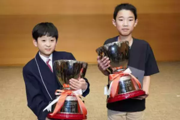 永代さん(東京)鄭さん(大阪)優勝　くらしき吉備真備杯こども棋聖戦
