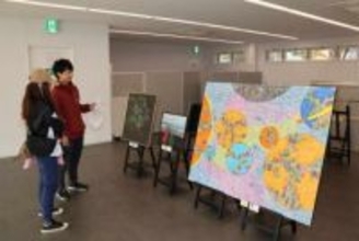絵画や造形 個性あふれる作品136点　岡山「きらぼし★アート展」開幕