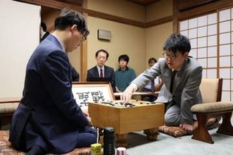 【速報】井山碁聖、岡山出身佐田七段破る　碁聖戦第3局