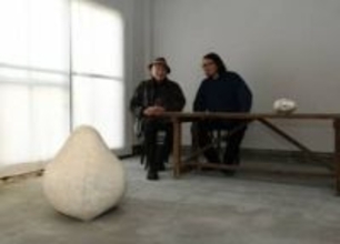 岡山「ガレリアホモ」オープン　彫刻家2人展「新生」