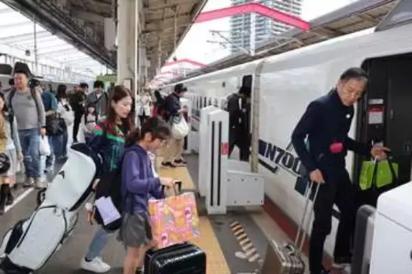 GWの5連休最終日 Uターン続く　岡山駅や高速道路など