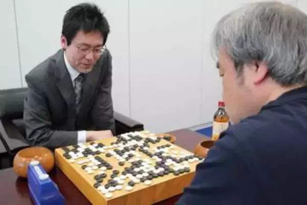 県アマ囲碁最強者戦 小野さん5度目V　江尻さん及ばず