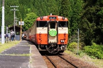 スローライフ列車楽しんで 5月16、17日運行　JR因美線津山―那岐