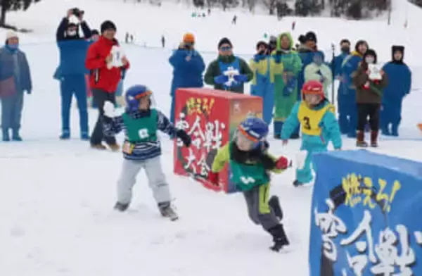 雪合戦や雪だるま作り楽しんで　2月8日、恩原高原スキー場でイベント