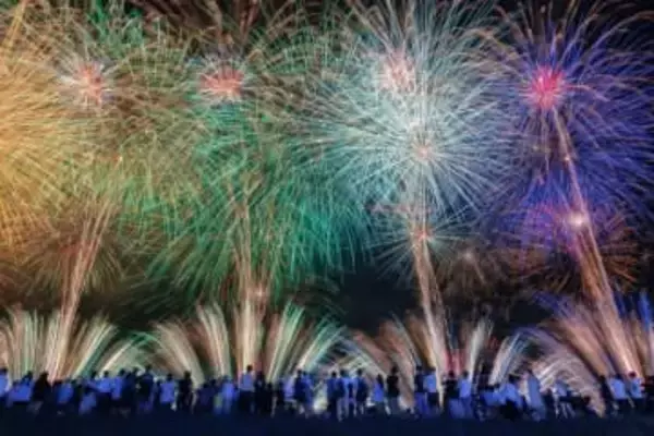 花火大会撮影 萩原さん（福山）金賞　ふくやま観光写真コンテスト