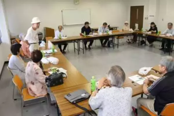 音楽鑑賞や近況報告で交流　ちまた友の会東備支部が例会
