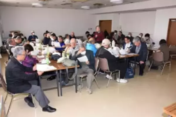 講演や近況報告で親睦　井笠地区ちまた友の会が例会