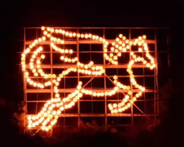 駆け上がる天馬　和気・由加神社 「浮干支」お目見え