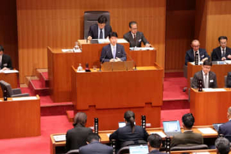 新スタジアム「幅広い関係者と協議始めたい」　知事が県議会で意向表明