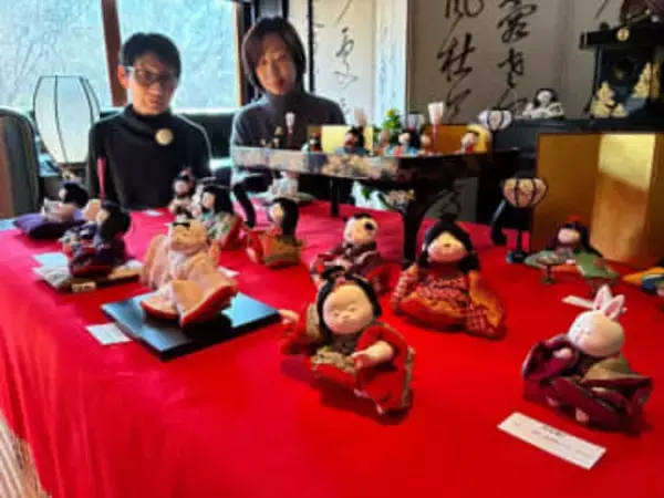 愛らしい御所人形楽しんで　岡山・御津で作家の吉野さん個展