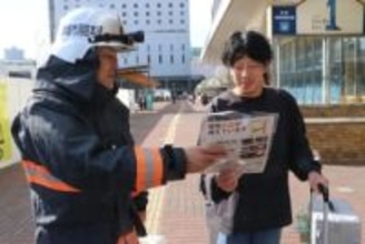 住宅用火災警報器 小まめな点検を　岡山県内全14消防本部 岡山駅で啓発キャンペーン