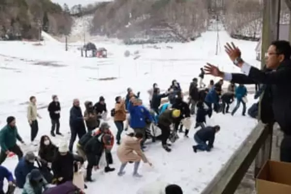 神事で降雪、安全を祈願　鏡野・恩原高原スキー場開き