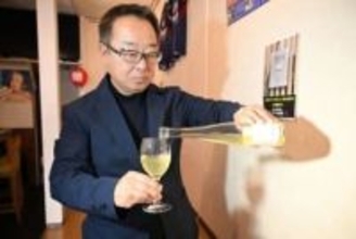 美作市産の清水白桃を使用　発泡性ワインの新酒完成