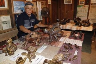 勝間田焼でオオサンショウウオのオブジェ32体 勝央の矢野さん　真庭・はんざき祭り（8日）で展示へ
