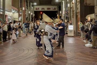 岡山・旭川中州→ハレノワ 演奏と舞披露しながらまち練り歩く　26日「月夜の舞流し」