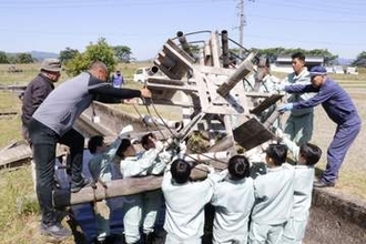 中島地区の水車新調を　美作高2年生 新たな部品で再現へ