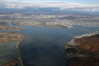 児島湖を人と自然が共生する「里湖」に　エコウェブ、9日にシンポ