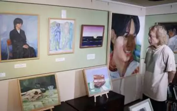 みずみずしい筆致の絵17点　18歳で急逝の林さん 鏡野で遺作展