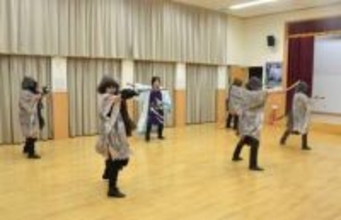 和気の剣舞劇団、新作ショー26日上演　清麻呂を守護した集団に光