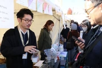 全国のコーヒー飲み比べ　岡山城特設会場に専門店集合