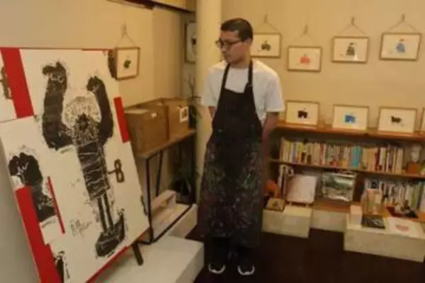 素朴で存在感ある版画　真庭で河内さん作品展