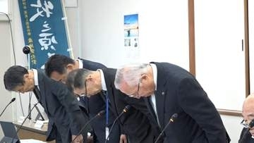 公立中学校口座から修学旅行積立金など１０００万円をだまし取られる詐欺被害　保護者説明会で被害金補償など説明　校長「学校体制の問題。信頼を取り戻したい」　静岡・牧之原市