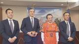 「「Ｊ１に復帰して結果を残したのは素晴らしいこと」サッカーＪ１・清水エスパルスの社長らが静岡県知事に今シーズンの終了を報告」の画像1