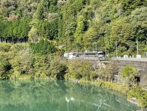 「何もないところ」が魅力の秘境駅って何？　豊橋駅から急行「飯田線秘境駅号」に乗ってみた