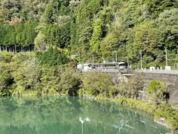 「何もないところ」が魅力の秘境駅って何？　豊橋駅から急行「飯田線秘境駅号」に乗ってみた
