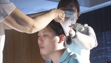 ナイチンゲールの精神を引き継ぐ…看護師の卵56人に「ナースキャップ」　県立看護専門学校で戴帽式　静岡・清水町