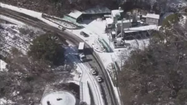 ４２年ぶりの大雪に見舞われた静岡・伊東市　杉本憲也市長が鈴木康友知事に伊豆半島の防災対策強化を要望