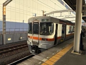 踏切で男性が列車にはねられ死亡　JR東海道線は静岡駅～富士駅間で２時間にわたり上下線がストップ　静岡市清水区