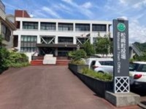 野焼きをしていて枯れ草から引火したか　静岡・松崎町の畑が燃える火事で現場から１人の遺体