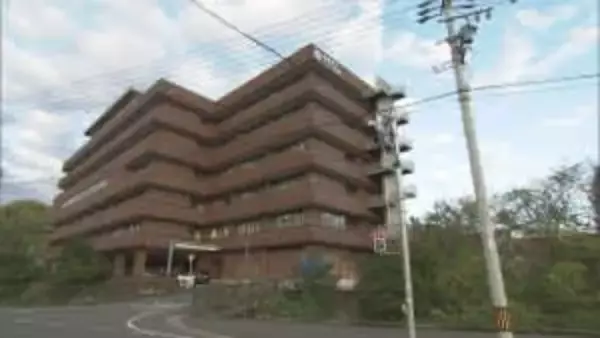 酒気帯びで自転車を運転　コンビニに停まっていた車に自転車のハンドルをぶつける　静岡県立こども病院の医療従事者の女性が懲戒処分