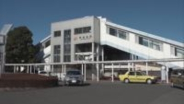 強風でメガネ飛ばされJR東海道線が運転取りやめ　乗客300人が途中下車…後続列車も最大20分の遅れ　静岡・西焼津駅