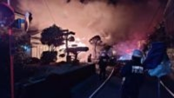 「建物1階から出火、延焼の危険が」住宅や倉庫など全焼 焼け跡から2遺体 住人の70代夫婦か＝静岡・牧之原市