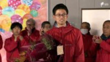 「富士市を変えてほしいという思いに全力で応える」市長選で金指祐樹氏初当選 4人の選挙戦制す＝静岡・富士市