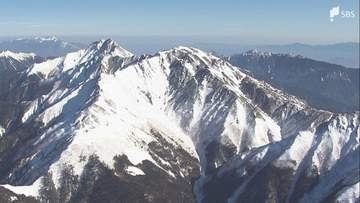 南アルプスで遭難したインドネシア国籍の男性4人を救助 静岡県警のヘリコプターで収容 命に別状なし=静岡県警