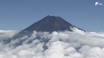 「岩の上でバランスを崩した」富士山で下山中の72歳女性が転倒し頭部負傷 かなりの疲労蓄積か＝静岡県警