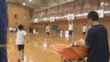 「ちょっと頼みにくいし、頼まれにくい」どうする? 部活の移動手段 ガイドラインで"県外遠征"禁止の自治体は