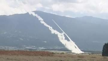 アメリカ陸軍が高機動ロケット砲「HIMARS」射撃訓練 国道469号を通行止めにし計12発発射 住民抗議も＝静岡・裾野市