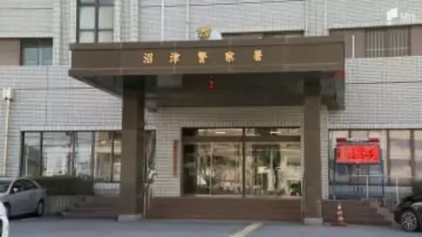 女性の勤務先に複数回押し掛けたか　19歳の作業員の男を逮捕＝静岡県警