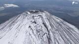「「救急車を呼んでほしい」”冬季閉鎖中”富士山九合目付近で滑落事故 中国籍の23歳男性が軽傷＝静岡県警」の画像1