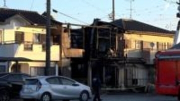 「近所の家が燃えている」住宅3棟を焼く火事 けが人なし＝静岡・浜松市